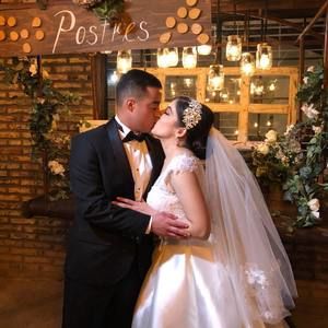 Meet your Posher, Alexia